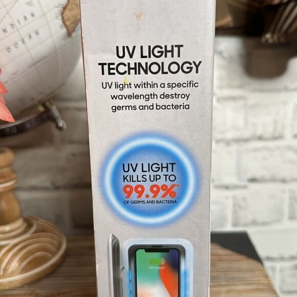 NIB Sharper Image UV Zone Phone Sanitizer Charger - Picture 3 of 7